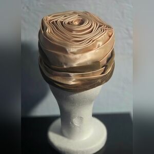 Vintage 50s/60s Mister Gene Dallas Tan Satin Pill Box Hat